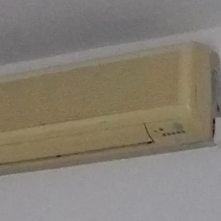 Monocamera Con Terrazzogiardino -studette -zona Panoramica Posillipo 나폴리